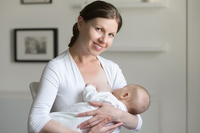 Karmiące mamy przetestowały skuteczną pomoc! Maść która dba o brodawki