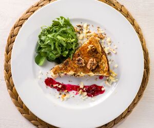 Pyszna i prosta TARTA z mięsem i orzechami w karmelu
